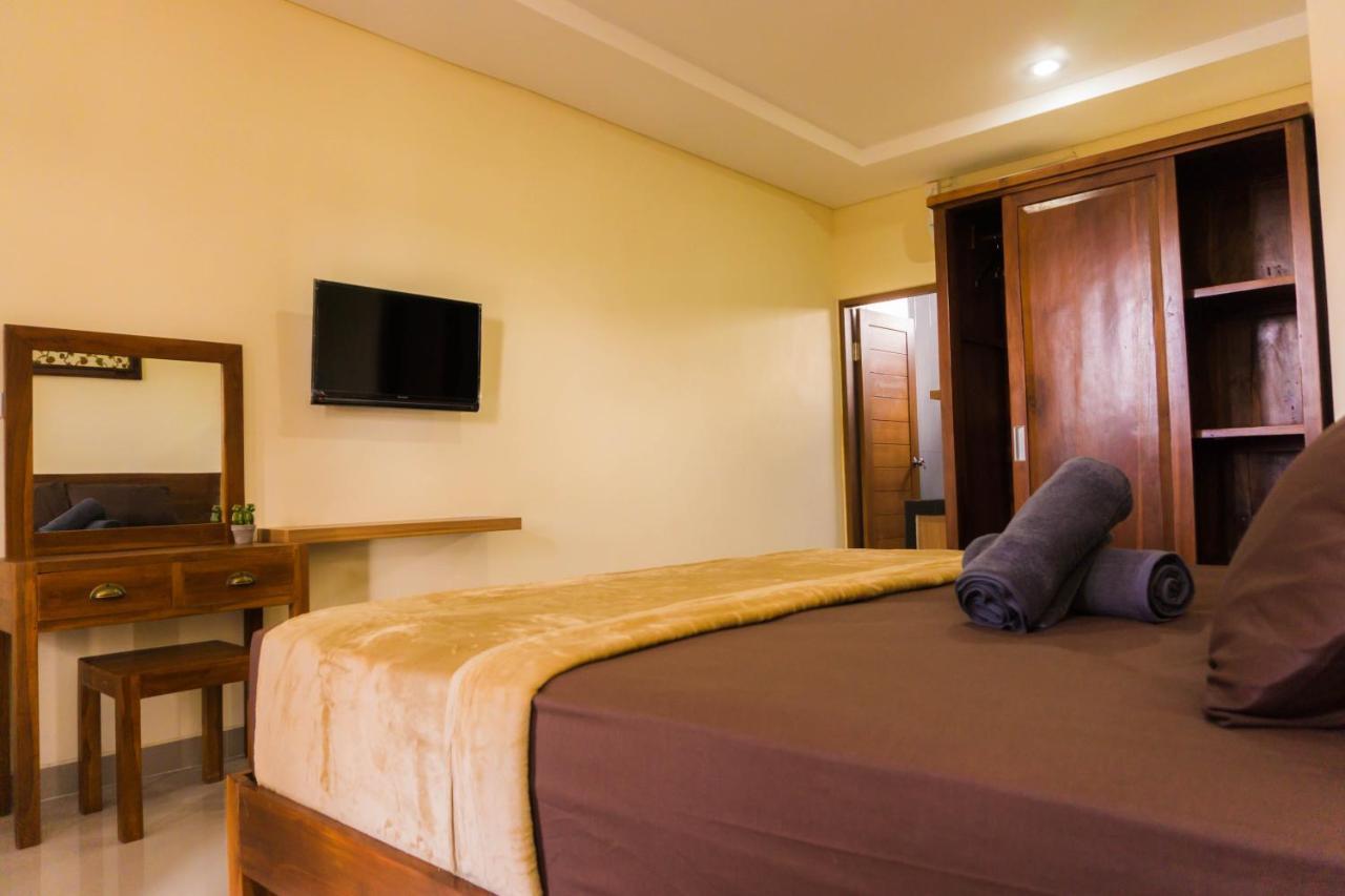 Hotel Cakra House à Denpasar Extérieur photo